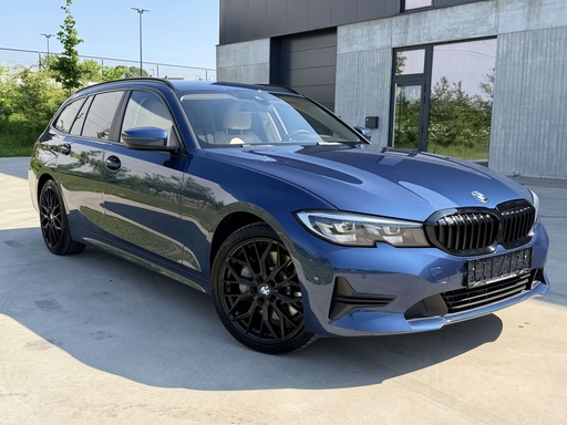 BMW 330 e Touring Xdrive Euro 6d/ 296pk/ CARPLAY/ CAMERA/